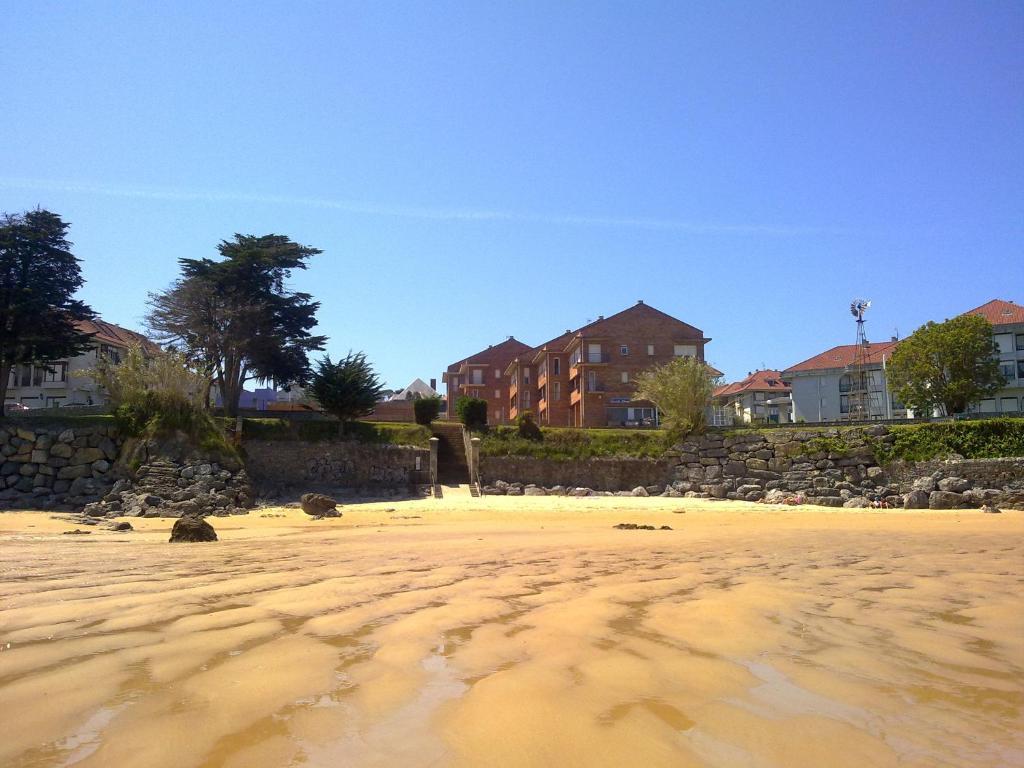 Apartamentos Zenit Mar Noja Cameră foto