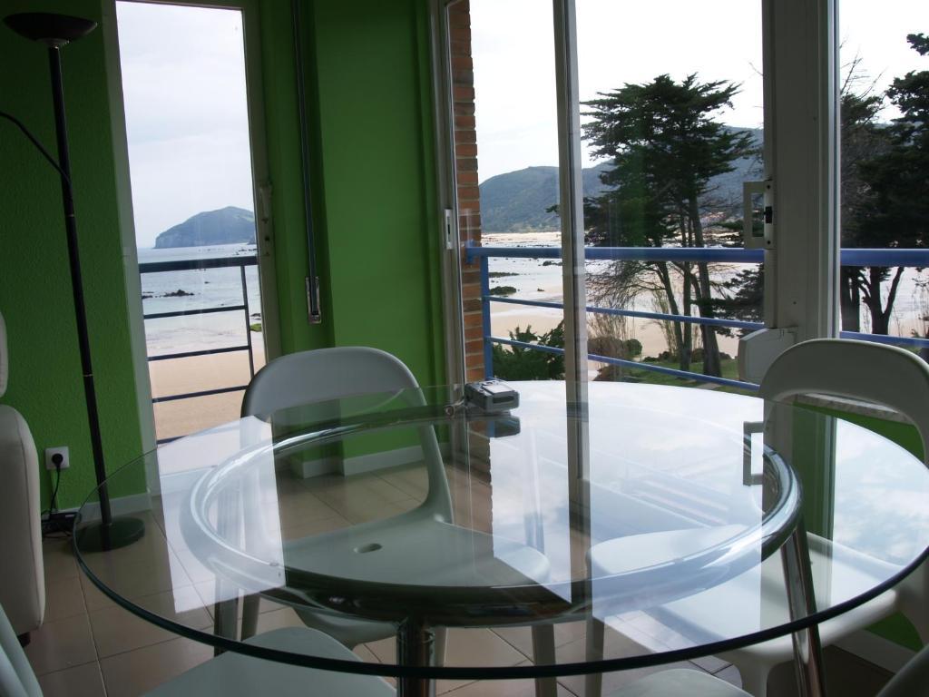 Apartamentos Zenit Mar Noja Cameră foto